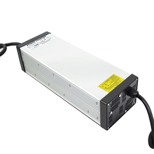 Cargador de batería LiFePO4 29V 29.4V 55A de plomo y litio de 24V